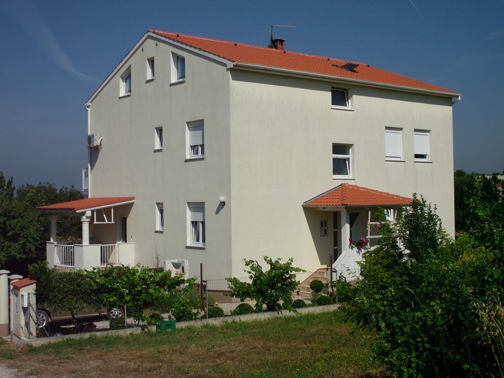 Kuca Moni Apartment Medulin Exterior photo